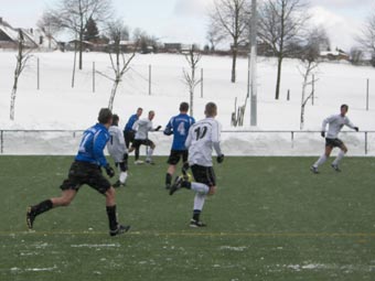 Mittelfeldspieler (7) auf St&uuml;rmer (9)