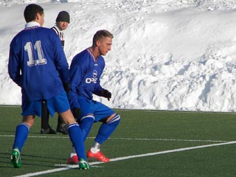 Volle Konzentration auf den Ball